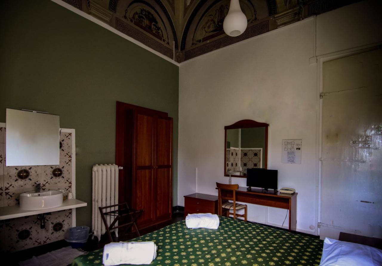 Hotel Villa Bonera Genua Buitenkant foto