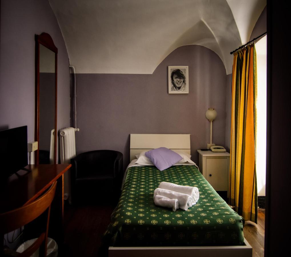 Hotel Villa Bonera Genua Buitenkant foto