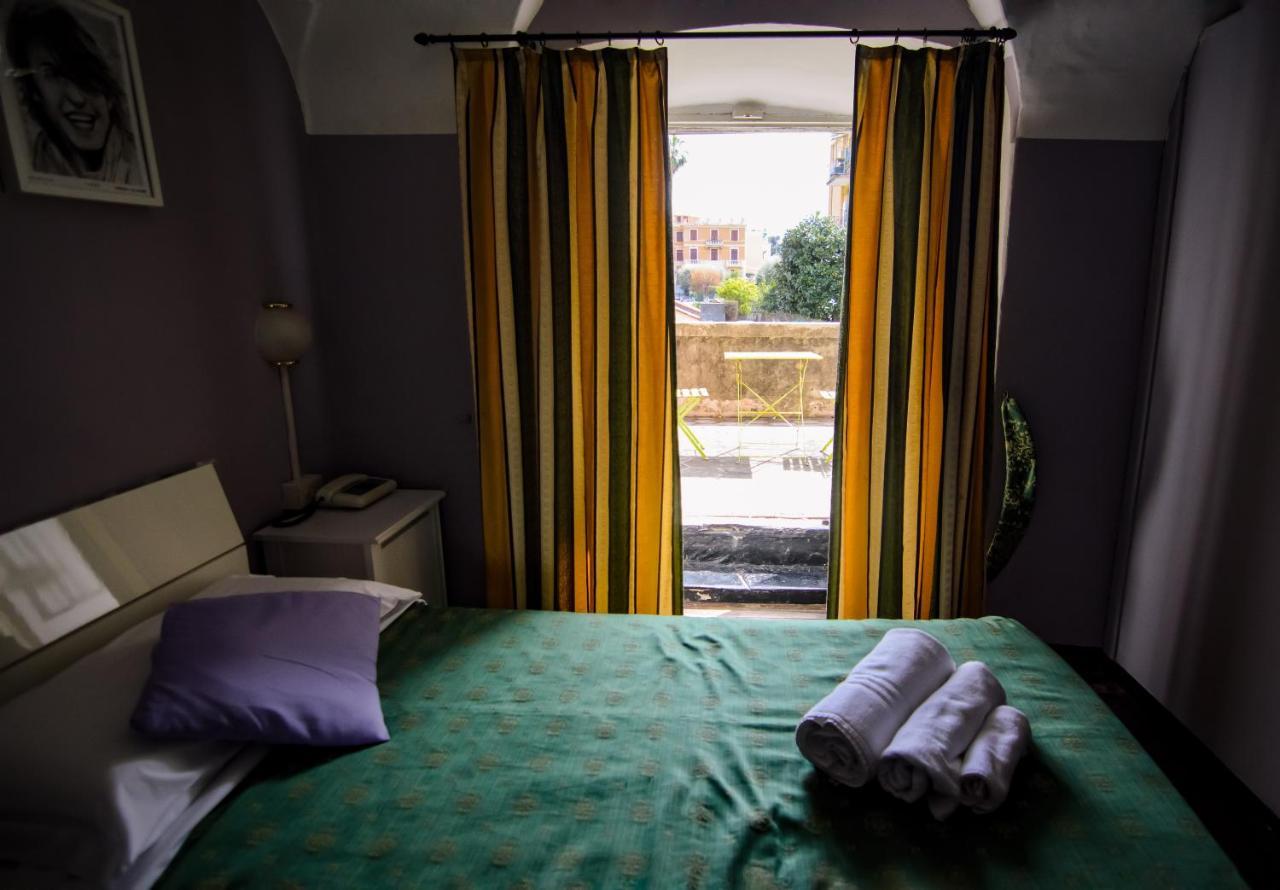 Hotel Villa Bonera Genua Buitenkant foto