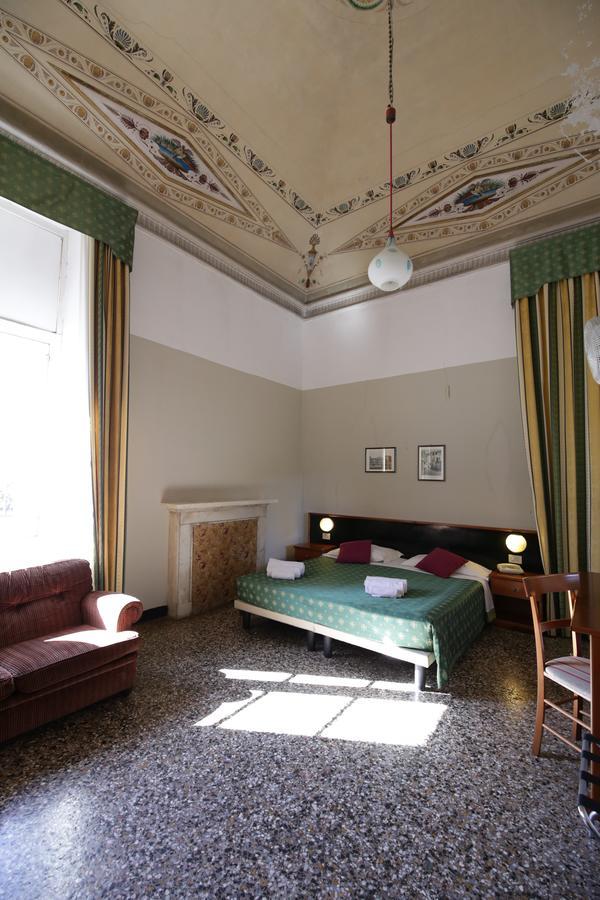 Hotel Villa Bonera Genua Buitenkant foto