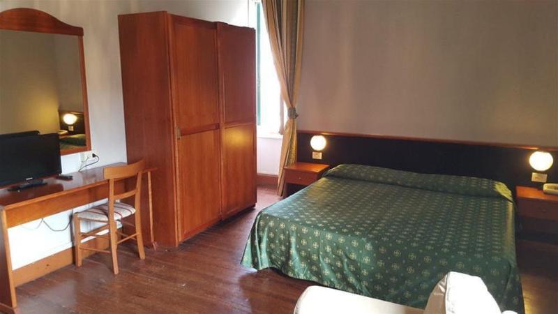 Hotel Villa Bonera Genua Buitenkant foto